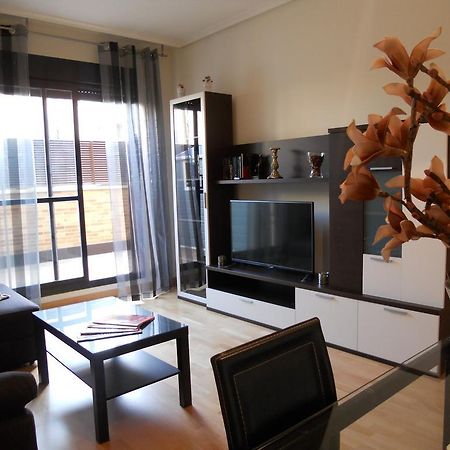 Apartamento Bellavista Apartment Lardero ภายนอก รูปภาพ