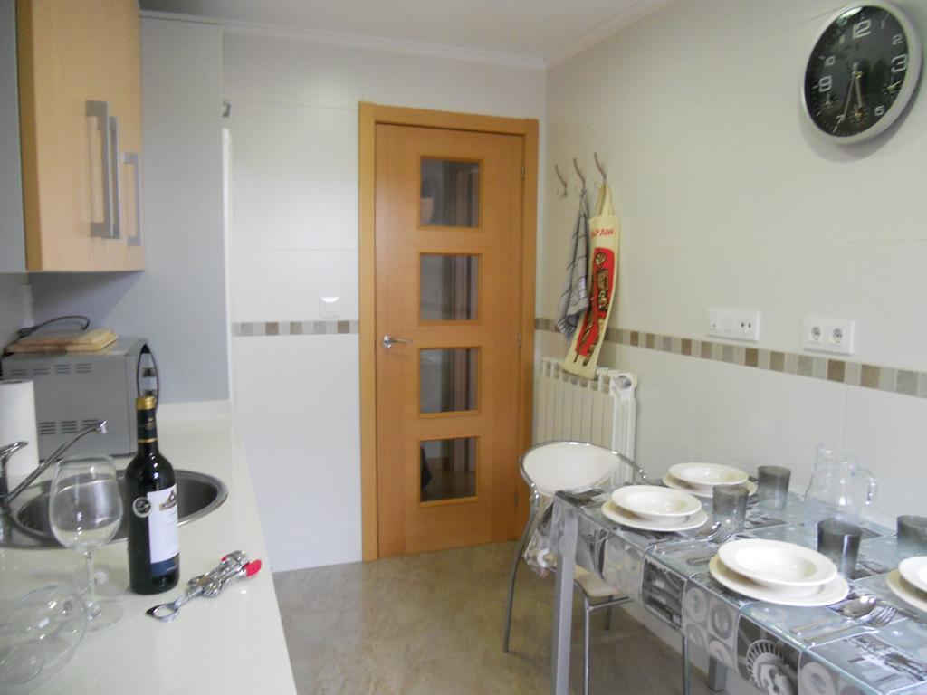 Apartamento Bellavista Apartment Lardero ภายนอก รูปภาพ