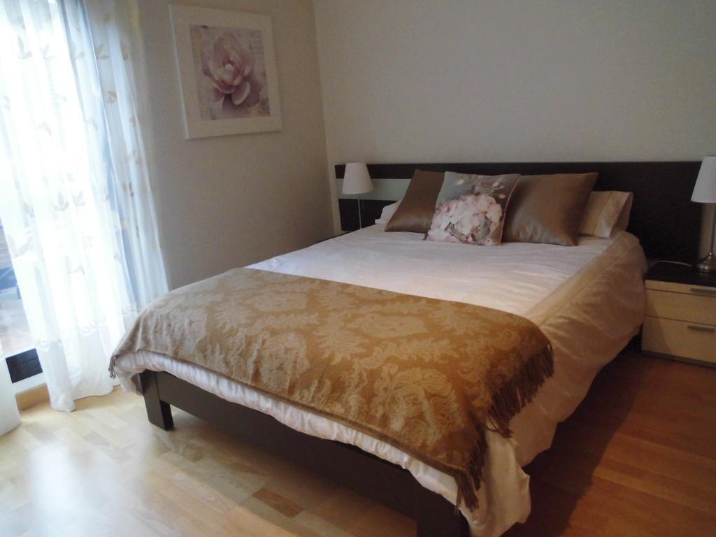 Apartamento Bellavista Apartment Lardero ภายนอก รูปภาพ